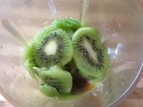 Thịt bò cuộn phô mai và cà chua chiên giòn hấp dẫn