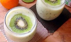 Thịt bò cuộn phô mai và cà chua chiên giòn hấp dẫn