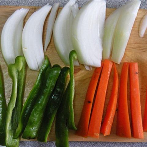 Cách làm thịt bò cuộn phô mai