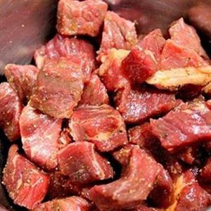 Cách làm thịt bò hầm rau củ