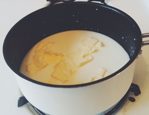 Thịt bò hầm sốt cà chua đậm đà ngon cơm