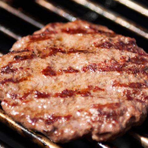 Cách làm thịt bò hamburger kiểu Nhật