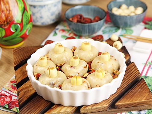 Thịt bò kho giấm đen đậm đà vị cam, chua chua ngọt ngọt