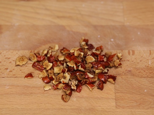 Thịt bò kho giấm đen đậm đà vị cam, chua chua ngọt ngọt