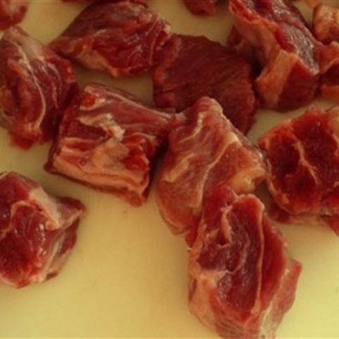 Cách làm thịt bò kho măng khô