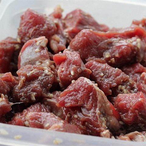 Cách làm thịt bò nấu sốt vang