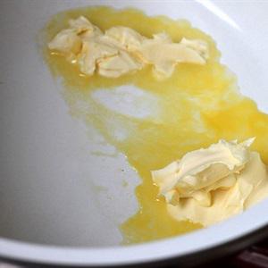 Cách làm thịt bò nấu sốt vang