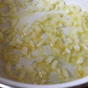 Cách làm thịt bò nấu sốt vang