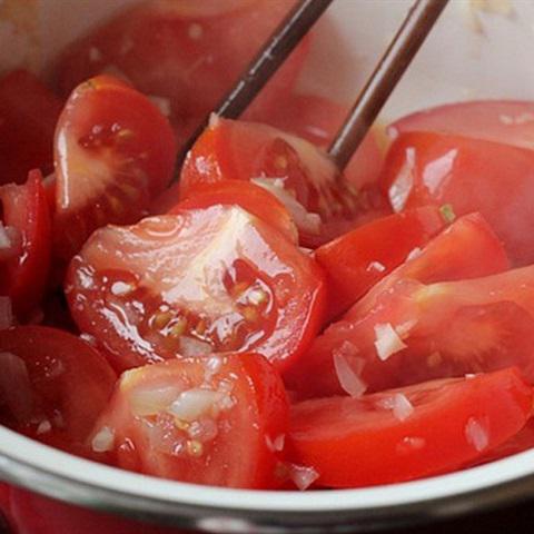 Cách làm thịt bò nấu sốt vang