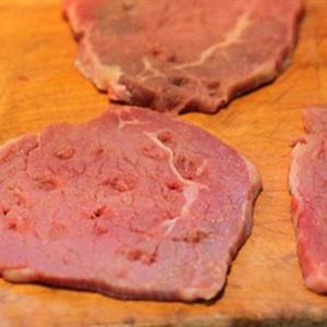 Cách làm thịt bò sốt hành