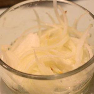 Cách làm thịt bò sốt hành