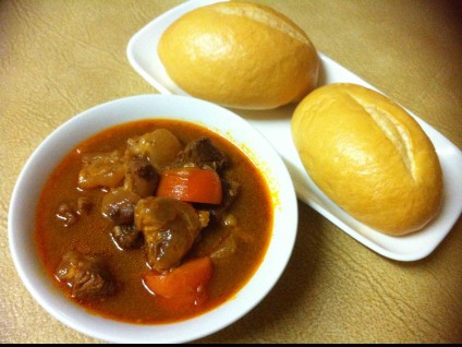 Thịt bò sốt vang