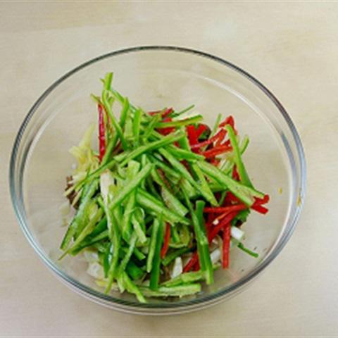 Cách làm thịt bò trộn cay