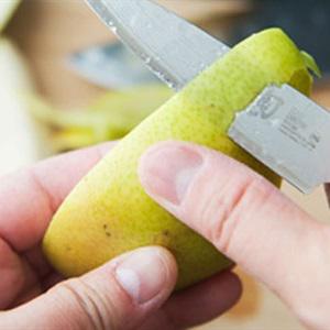 Cách làm thịt bò ướp lê áp chảo