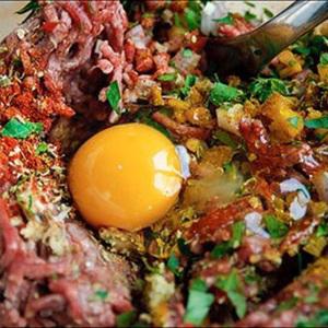Cách làm thịt bò viên sốt cà chua