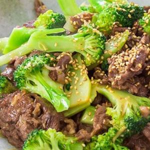 Cách làm thịt bò xào bông cải xanh