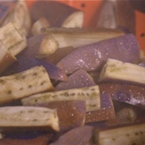 Cách làm thịt bò xào cà tím