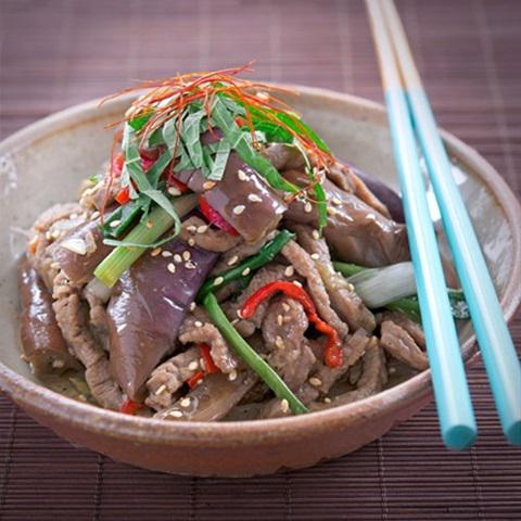 Cách làm thịt bò xào cà tím