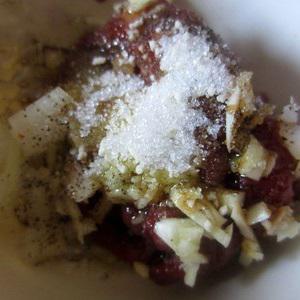 Cách làm thịt bò xào cần tây