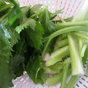 Cách làm thịt bò xào cần tây