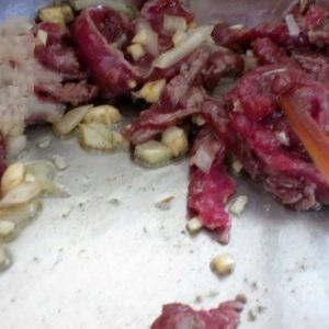 Cách làm thịt bò xào cần tây