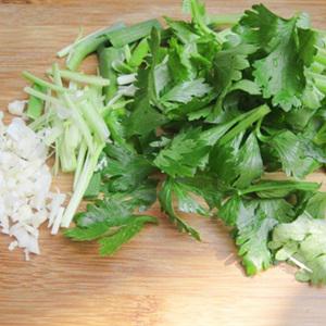 Cách làm thịt bò xào củ cải khô