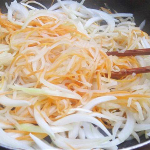 Cách làm thịt bò xào củ cải khô