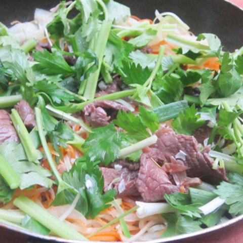Cách làm thịt bò xào củ cải khô