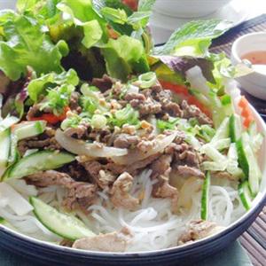 Cách làm thịt bò xào hành