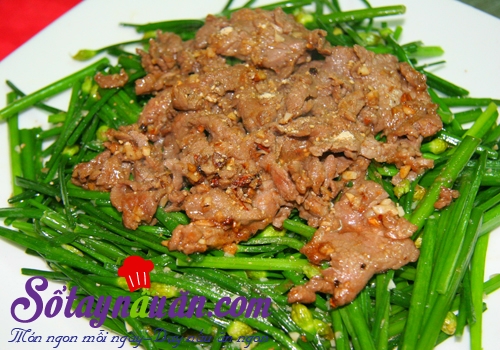 Thịt bò xào hẹ thơm nồng