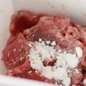 Cách làm thịt bò xào hoa thiên lý