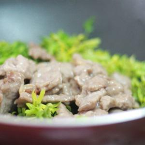 Cách làm thịt bò xào hoa thiên lý