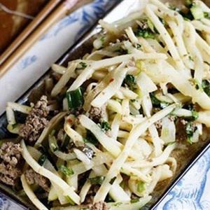 Cách làm thịt bò xào măng tươi