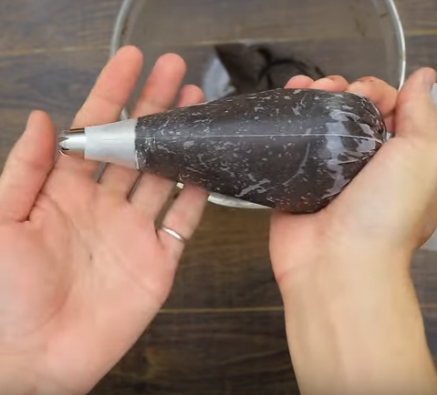 Thịt bò xào nấm đậu tuyết ngọt thơm cho ngày mưa rả rích