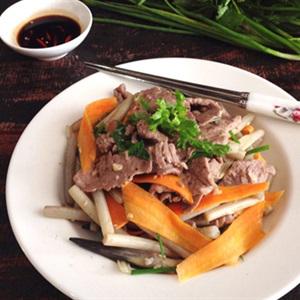 Cách làm thịt bò xào ngó sen