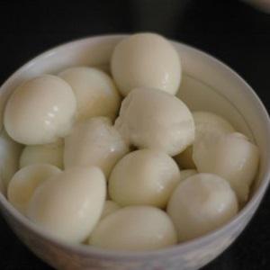 Cách làm thịt bọc trứng cút chiên xù