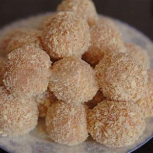 Cách làm thịt bọc trứng cút chiên xù