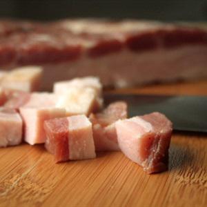 Cách làm thịt chân giò kho củ cải