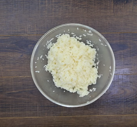 Thịt chiên giòn chua ngọt ngon hệt như trong phim Hàn