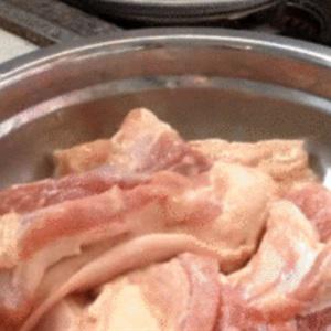 Cách làm thịt chiên nước mắm kiểu Thái