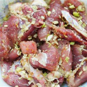 Cách làm thịt chiên sả đậm đà thơm phức