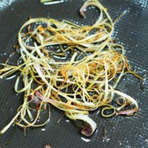 Cách làm thịt chiên sả đậm đà thơm phức