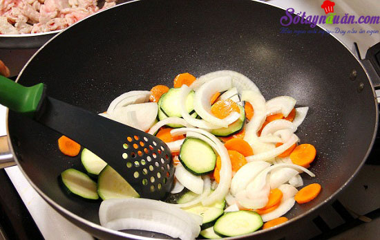 Thịt chua ngọt kiểu Hàn – bạn đã thử chưa?