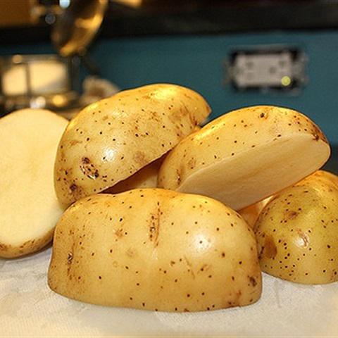 Cách làm thịt cuộn khoai tây nướng