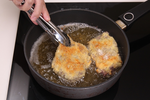 Thịt cuốn nấm bào ngư Nhật hấp dẫn ngon ngất ngây