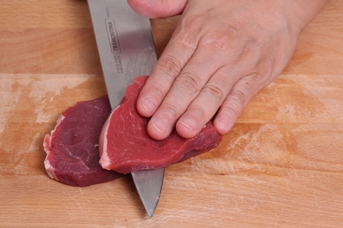 Thịt cuốn nấm bào ngư Nhật hấp dẫn ngon ngất ngây