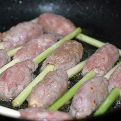 Cách làm thịt cuốn sả