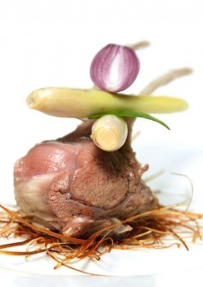 Thịt cừu hấp sả