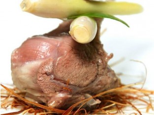 Thịt cừu hấp sả