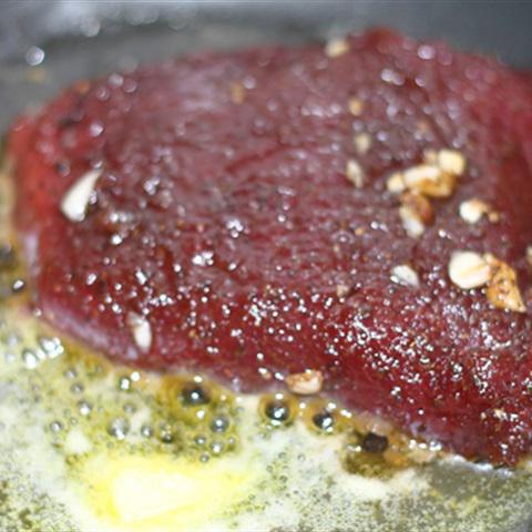 Cách làm thịt đà điểu áp chảo